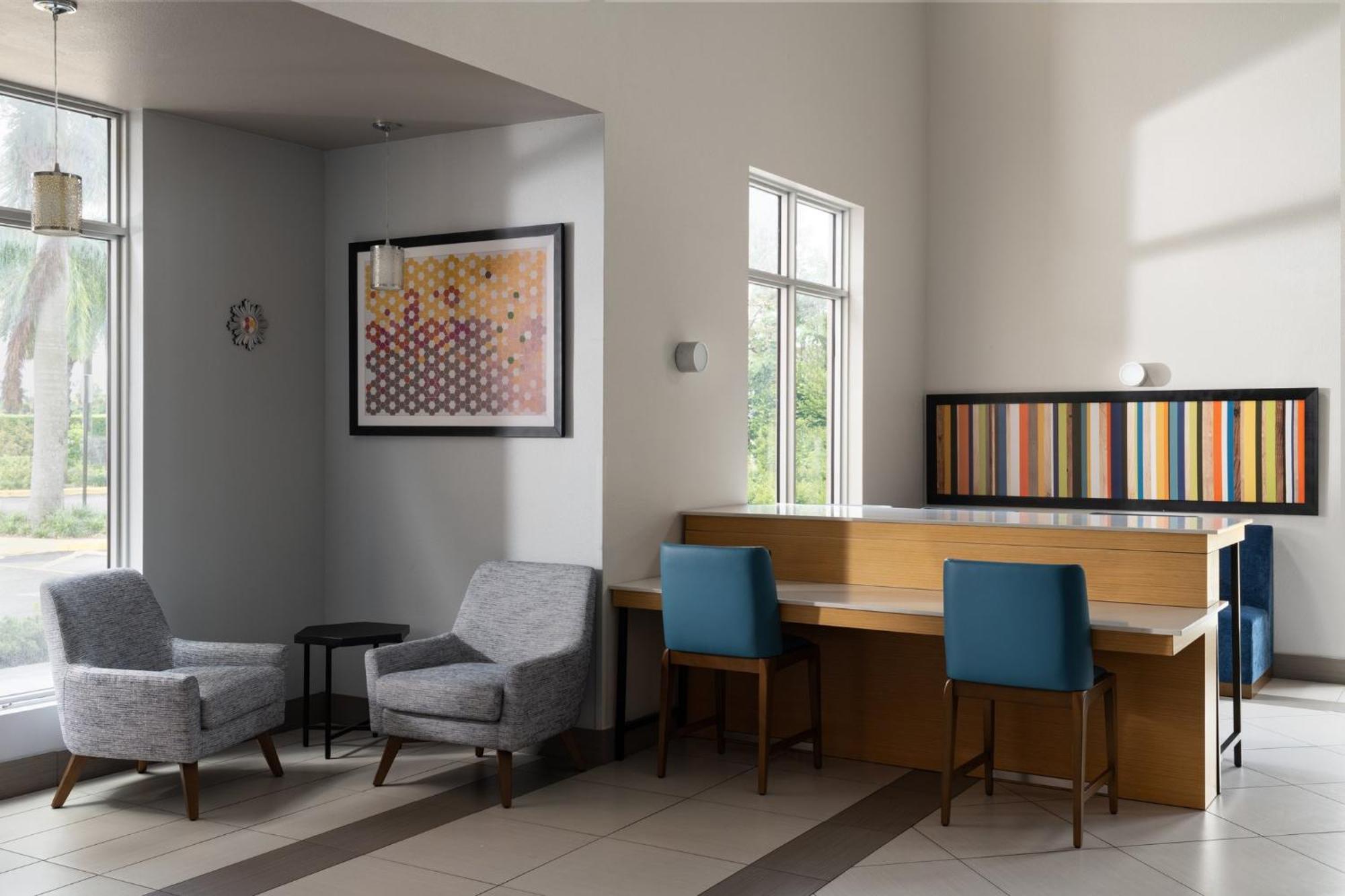 Express & Boynton West By Ihg Boynton Beach