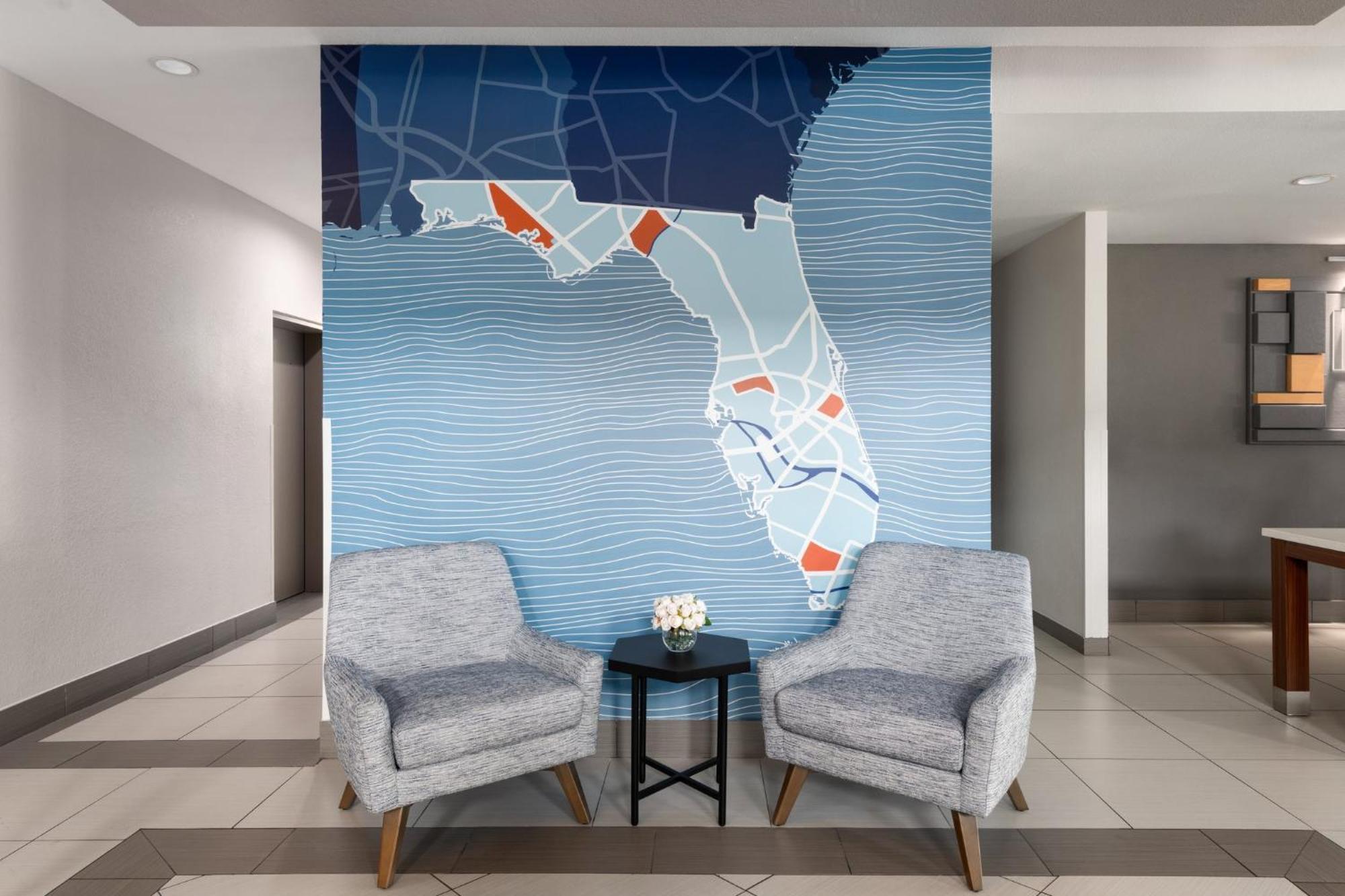 Express & Boynton West By Ihg