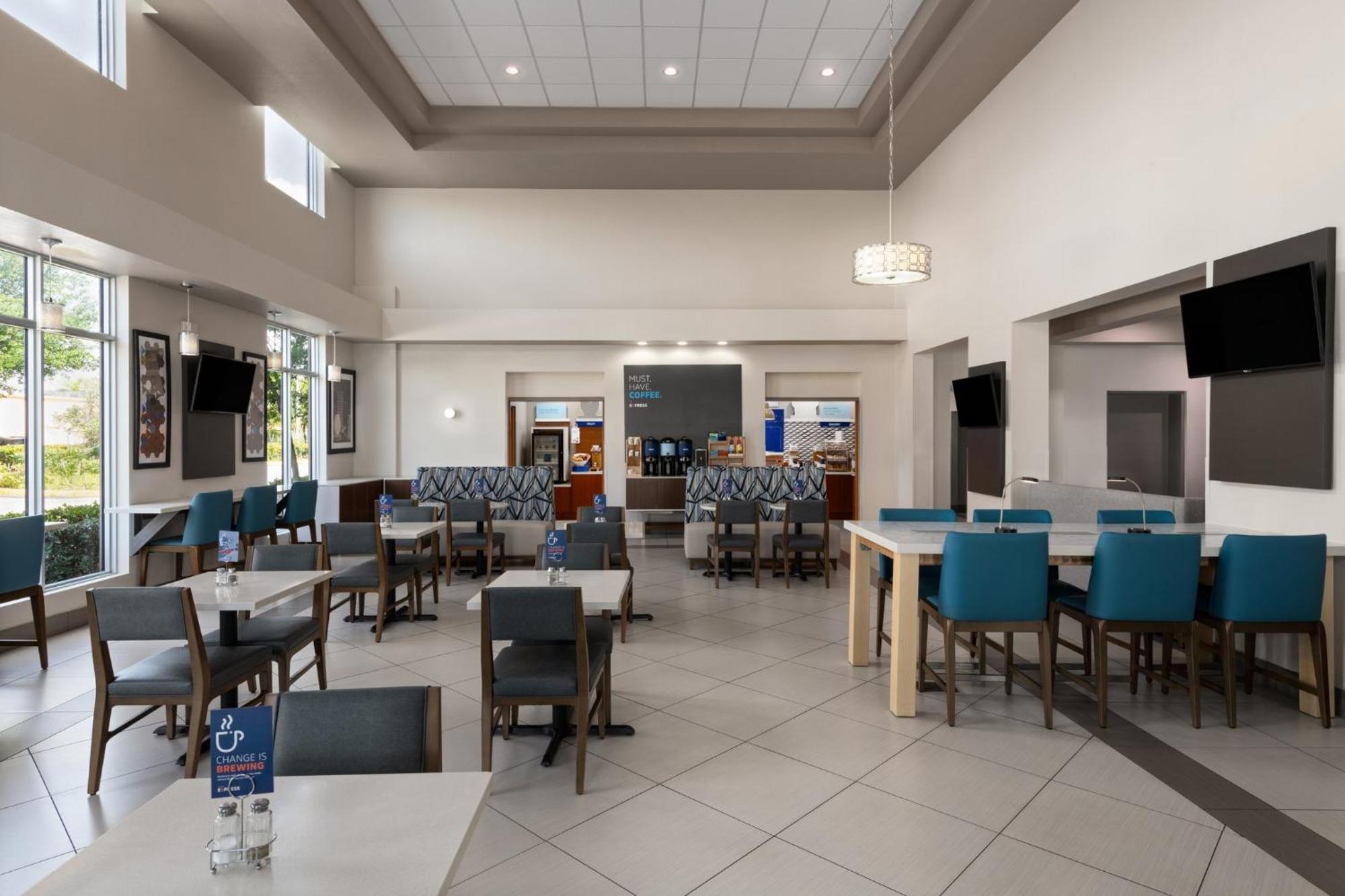 Express & Boynton West By Ihg