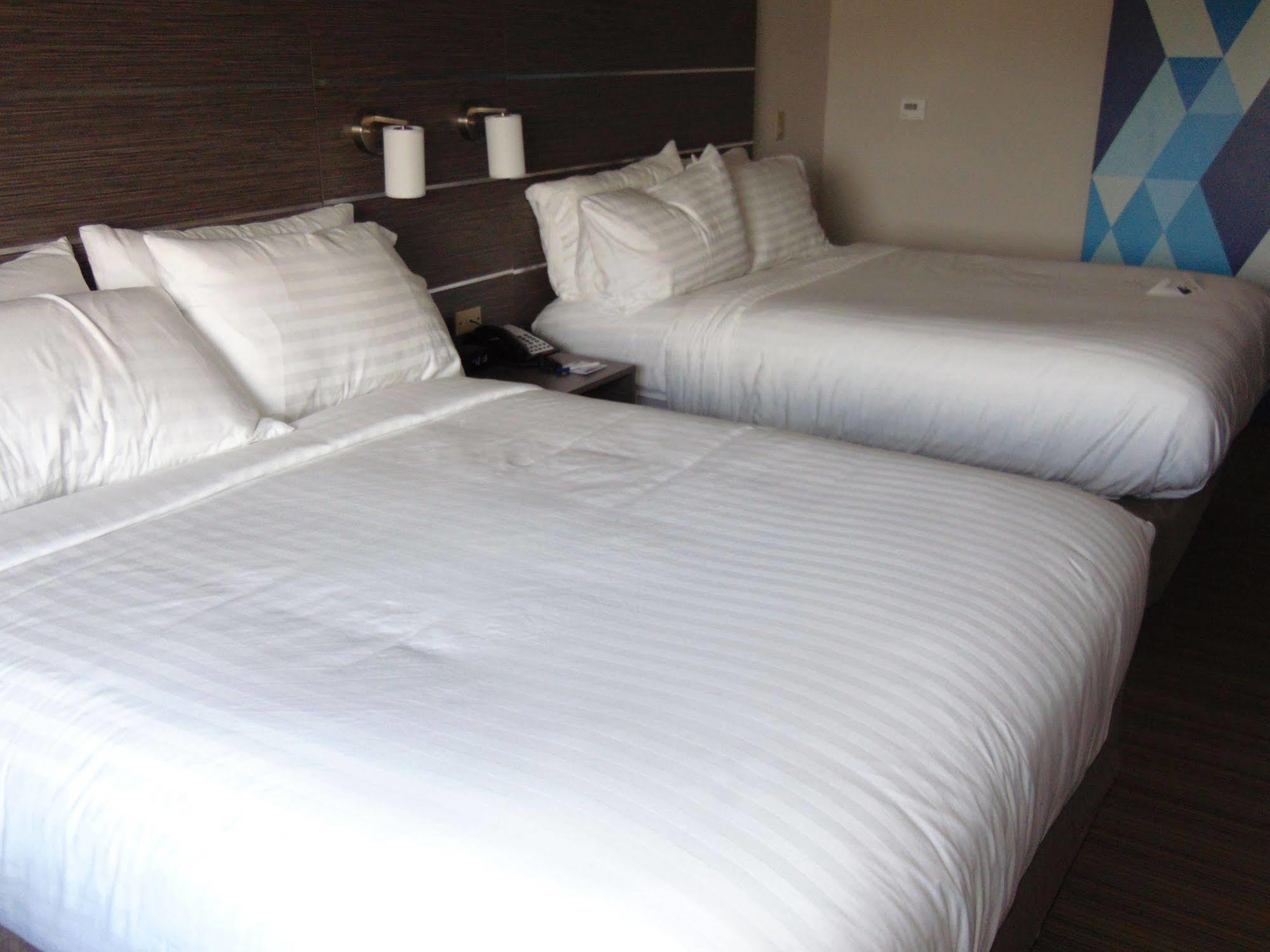 Express & Boynton West By Ihg