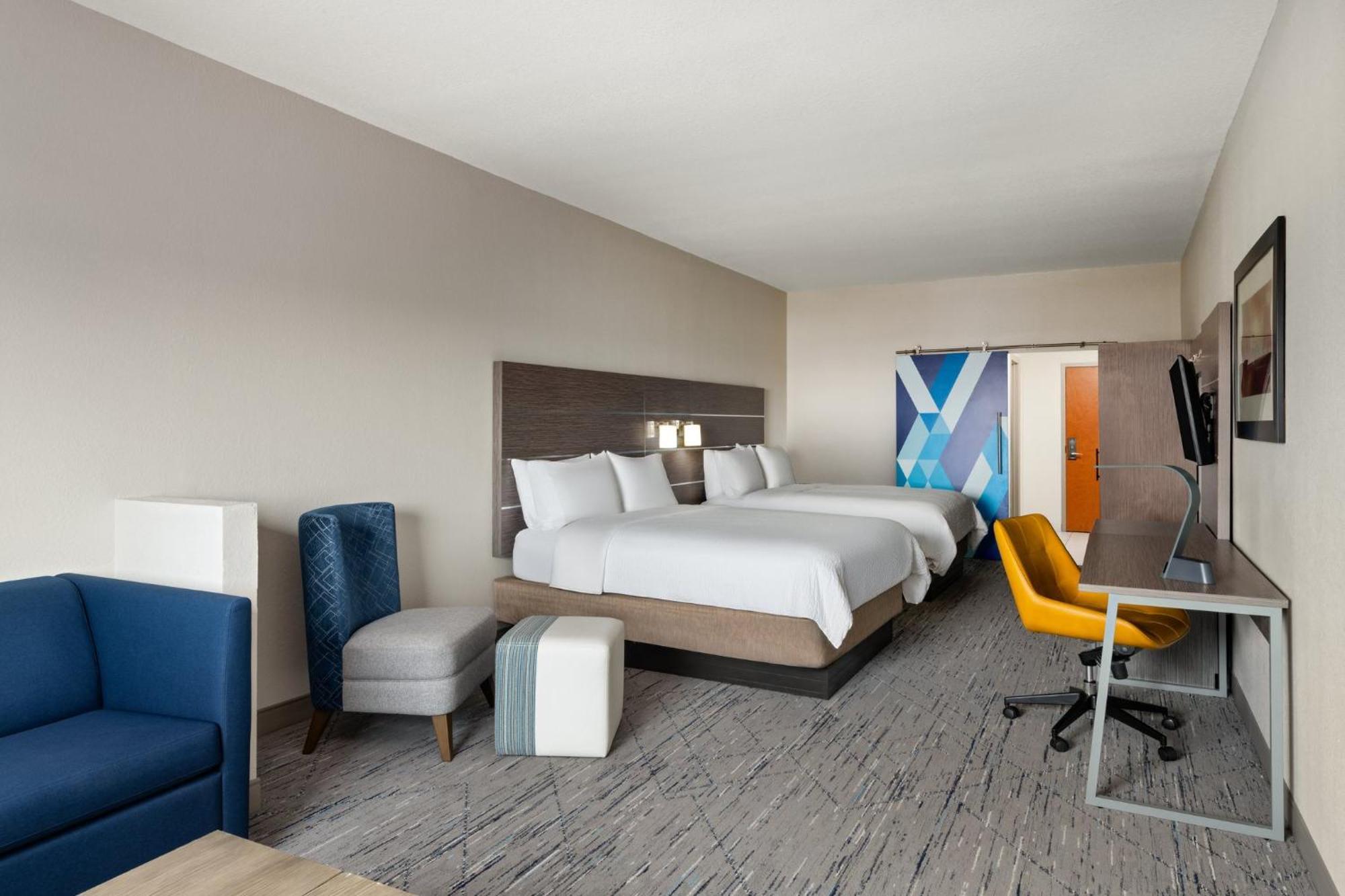 Express & Boynton West By Ihg Hotel Boynton Beach