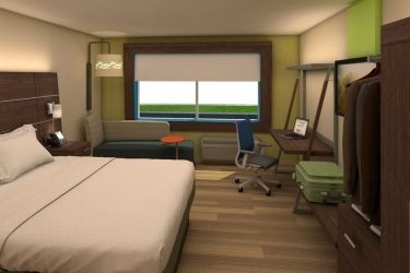 Express & Boynton West By Ihg